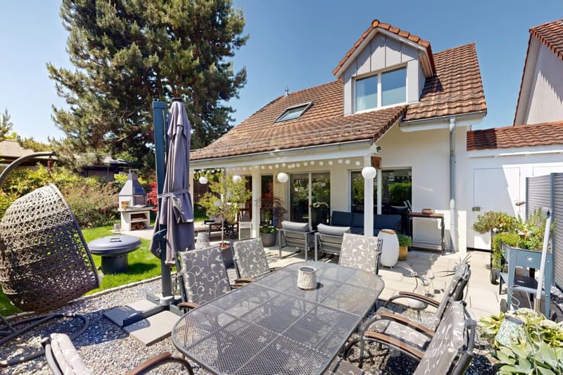Family-friendly single-family house with sunny garden (10)