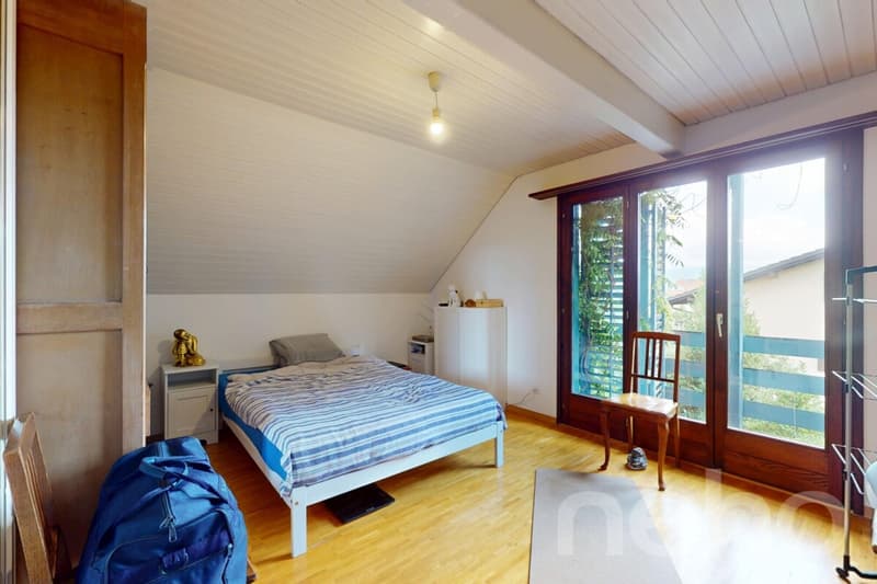 Beautiful individual villa located in a peaceful neighborhood (10)