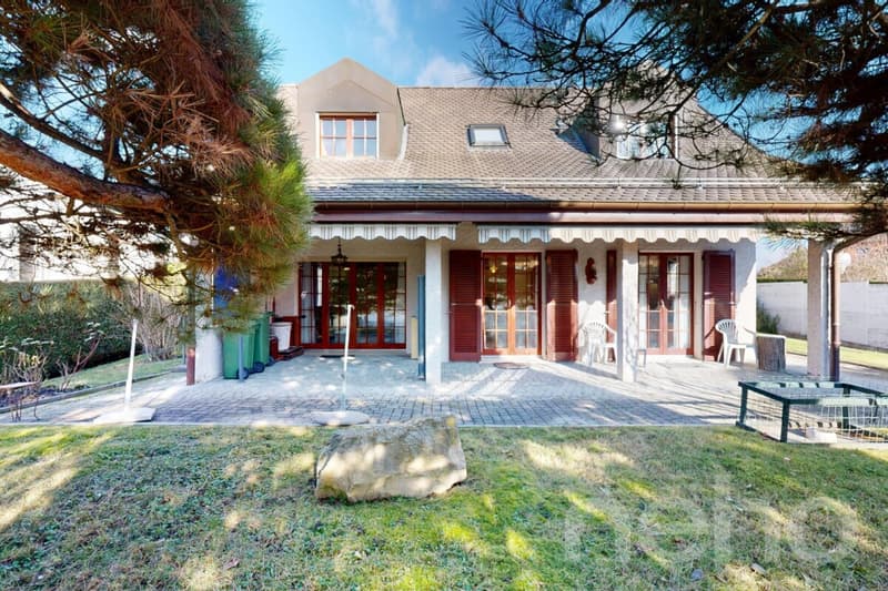 Maison 5.5pces avec vue Alpes, projet de rénovation complet disponible (1)