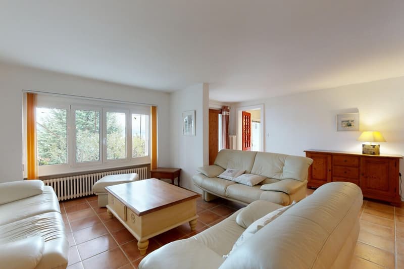 Maison de caractère avec vue panoramique sur le Léman et les Alpes (7)