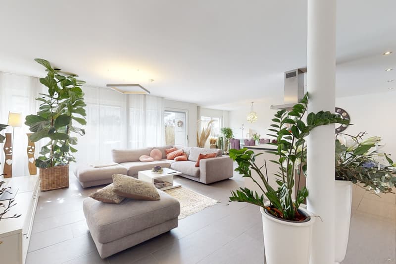 Modern 5.5 room semi-detached house with garden and sauna (3)
