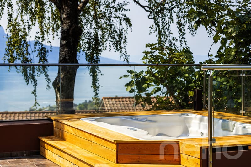 Villa de standing avec vue panoramique à 180 sur le lac Léman (11)