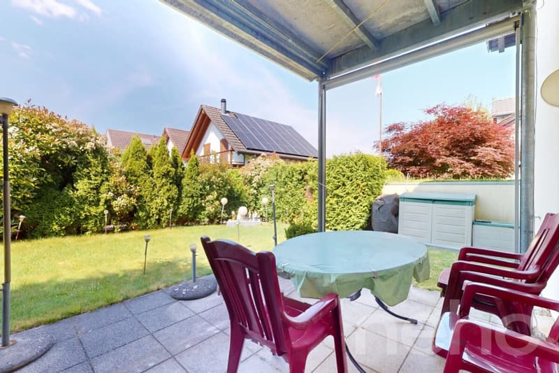 Detached single-family house with garden idyll and separate garage (4)