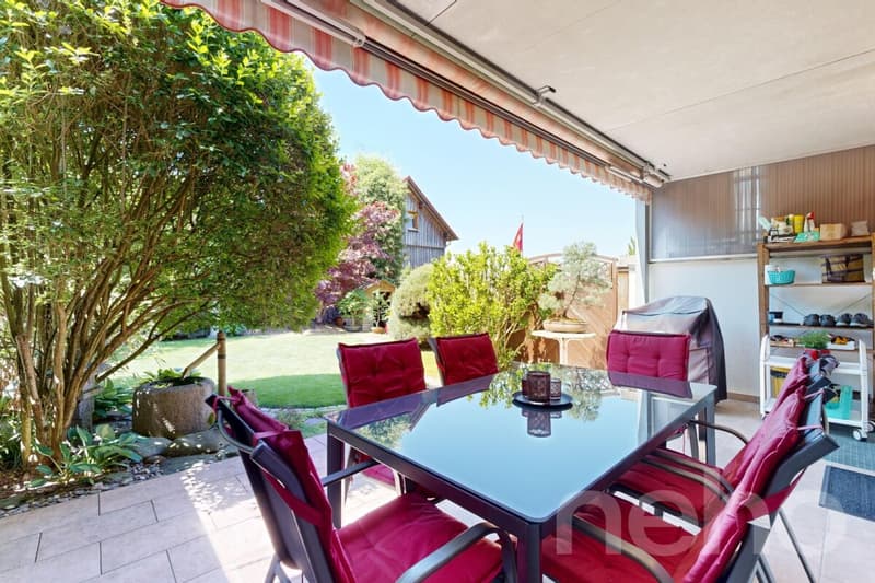 Charming 6.5-room row house in a quiet location (2)