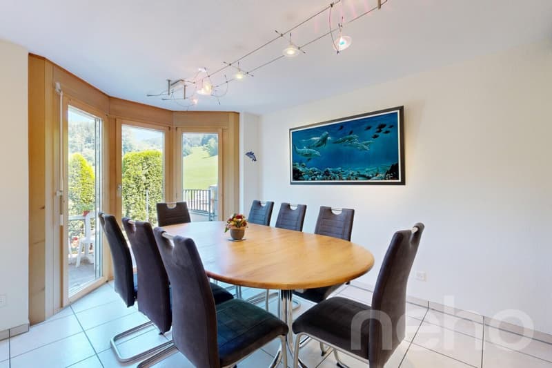 Charming 6.5-room row house in a quiet location (5)
