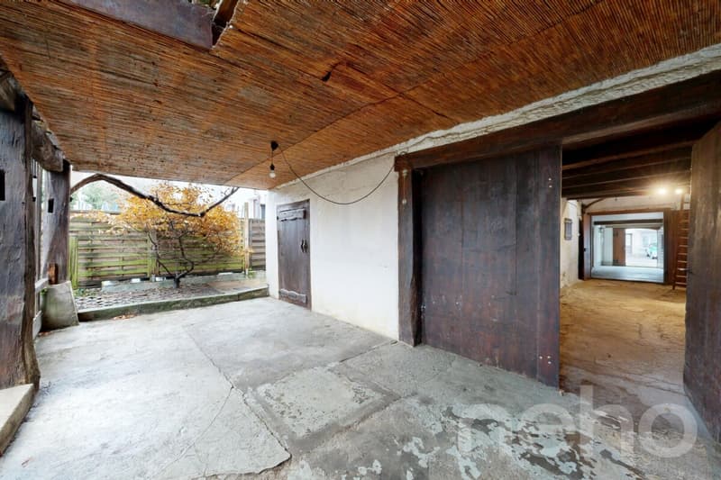 Edificio storico in una posizione centrale per un uso individuale (10)