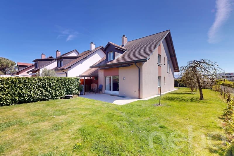 Maison familiale 5.5 pièces avec grand jardin à Gland (3)