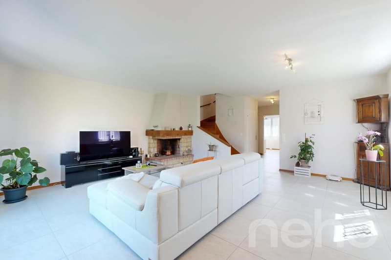 Maison familiale 5.5 pièces avec grand jardin à Gland (2)