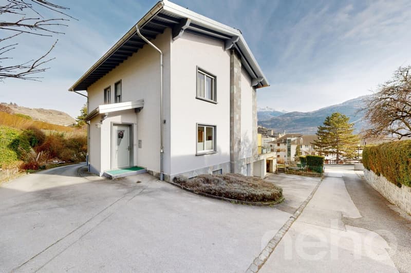 Semi-detached house in a quiet area, two steps from Sion (7)