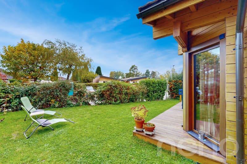 Splendid wooden house just two steps from the lake (2)