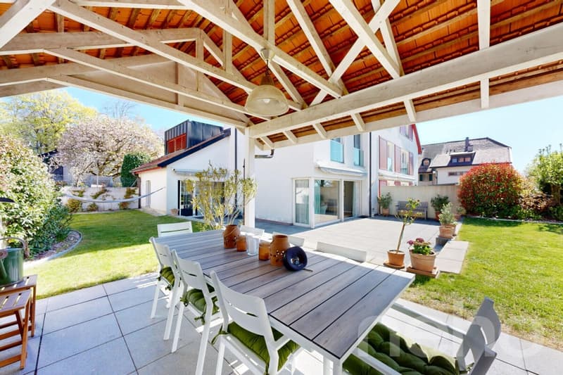 Appartement dans un corps de ferme avec jardin privatif (4)