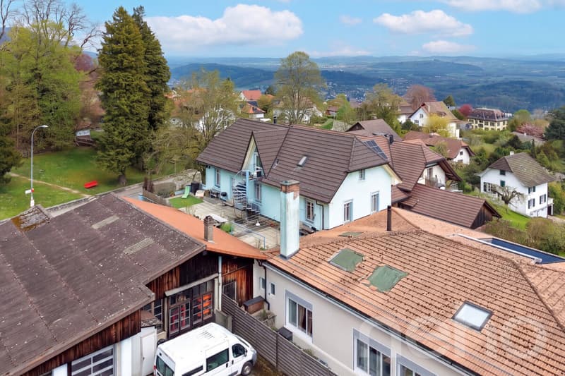 Zweifamilienhaus mit traumhafter Aussicht (12)