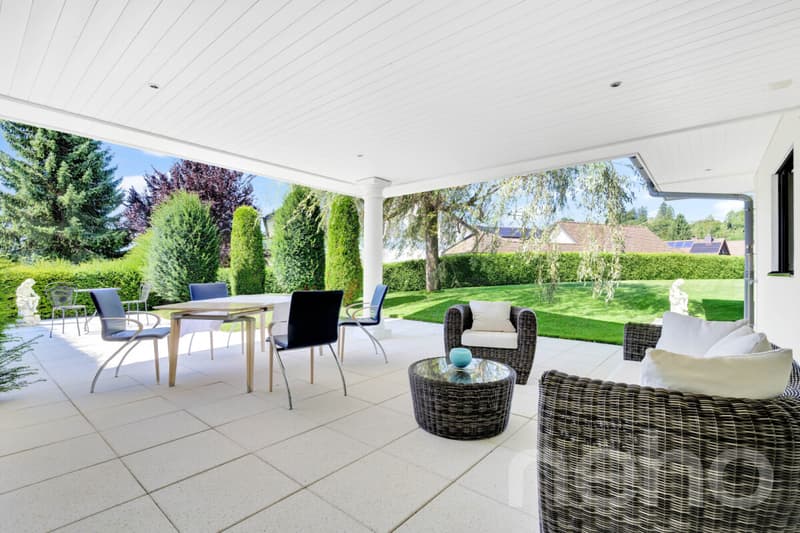 Villa exclusive avec vue panoramique spectaculaire et finitions de haute gamme (10)