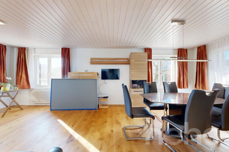 Charmantes 4 Zimmer EFH mit Ausbaupotenzial auf 732m2 Grundstück (3)
