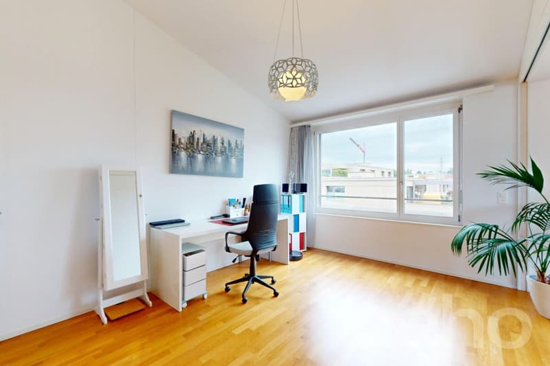 Luce, spazio e vista ? appartamento mansardato di 3,5 locali stiloso (5)