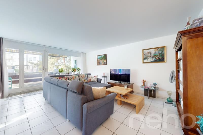 Appartement rénové de 4,5 pièces avec balcon à Nidau (2)