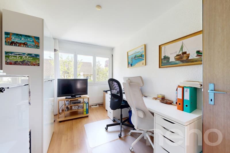 Appartement rénové de 4,5 pièces avec balcon à Nidau (8)