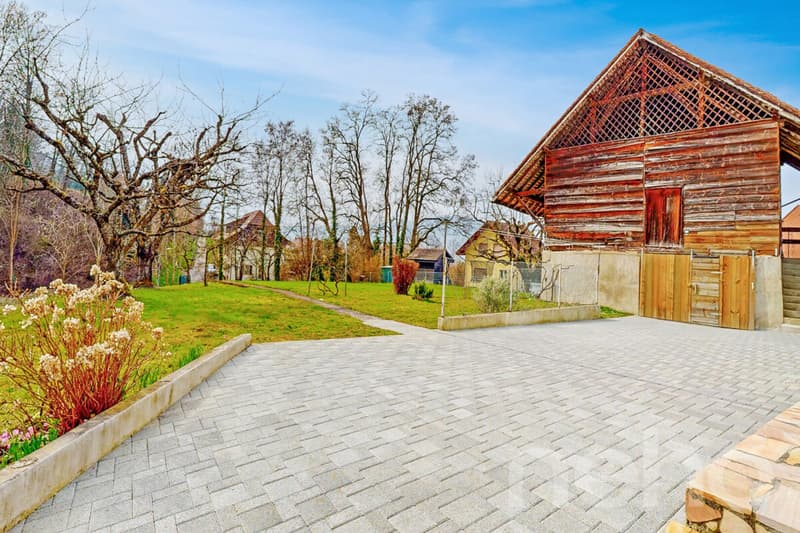 Magnifique villa individuelle avec atelier séparé (12)