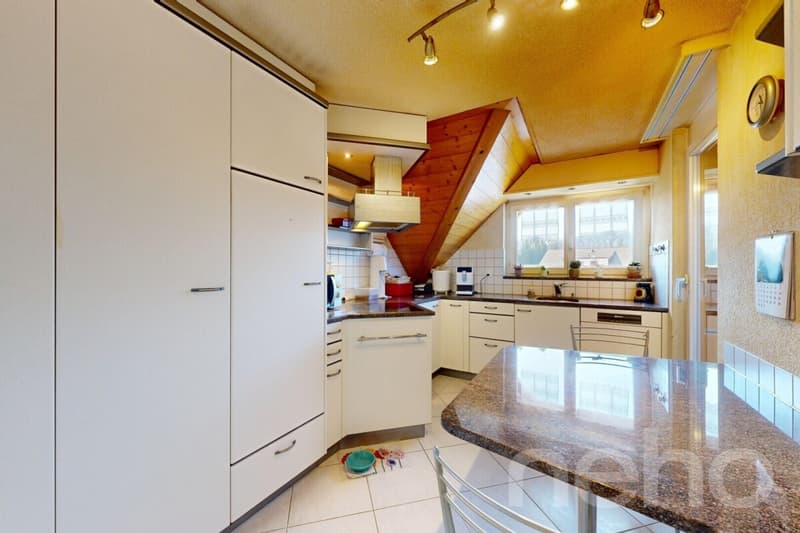 Appartement mansardé charmant avec galerie et vue imprenable sur le paysage (7)