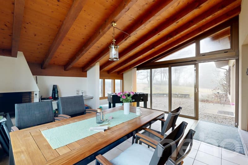 Eindrückliches Zuhause an idyllischer Lage (3)