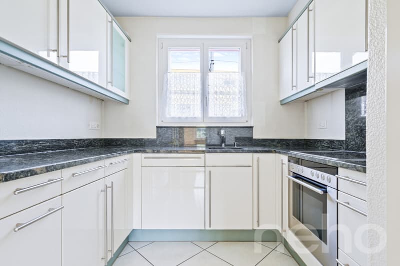 Detached family house with potential in top location in Ittigen (5)
