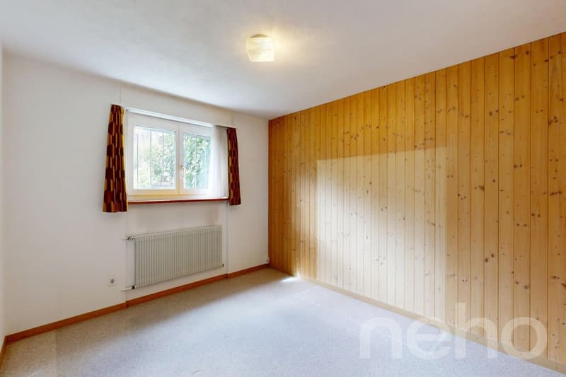 Detached single-family home with large garden, outdoor pool, and winter garden (10)