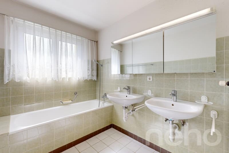Spacious 6.5-room single-family house with large garden (7)