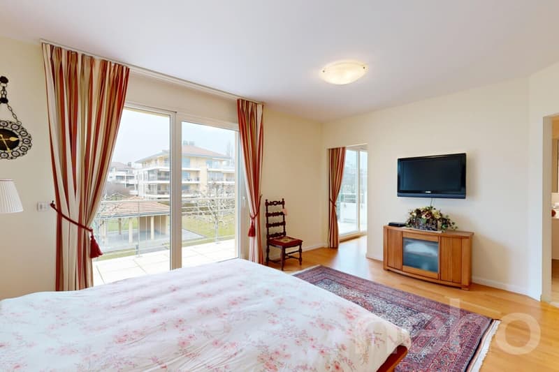 Duplex de prestige avec vue panoramique sur le lac Léman et les Alpes (10)