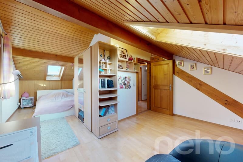 Charming villa with unobstructed views of the Alps and the lake (12)