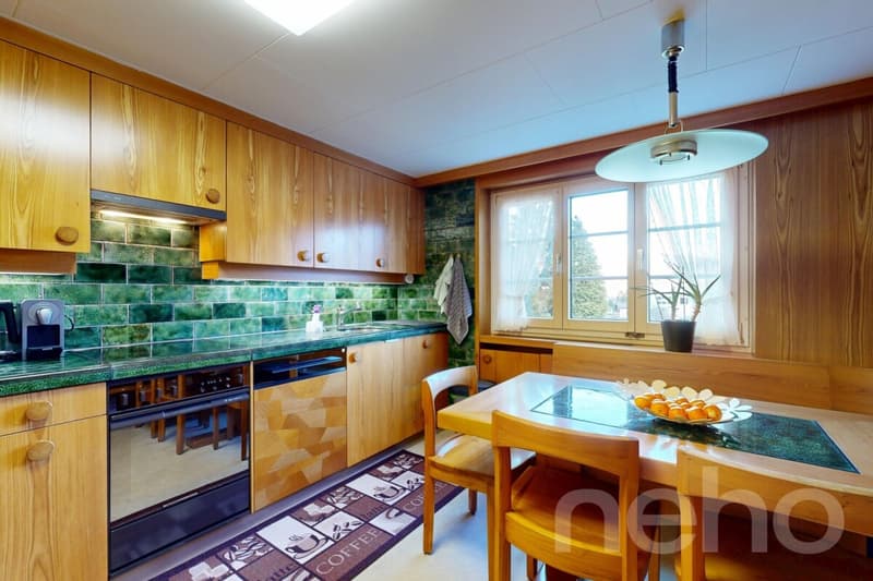 Freistehendes 6.5 Zimmer Einfamilienhaus mit Garten in Wangs (4)
