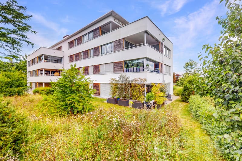 157 m2 de confort de vie moderne avec une vue lointaine sur Säntis et Churfirsten (3)