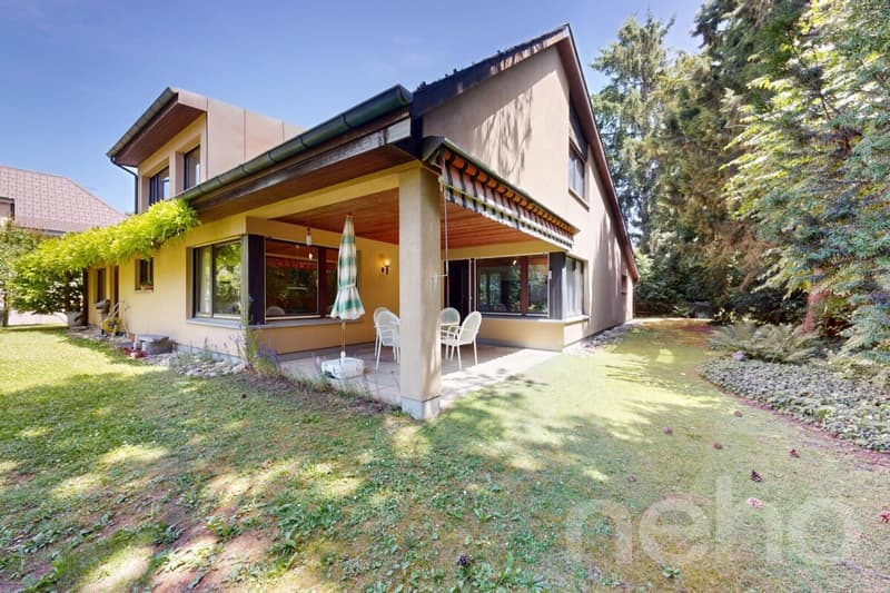 Spacious 7.5-room single-family house with garden idyll in Dornach (12)