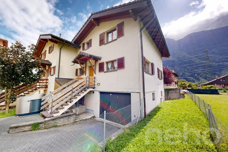Maison mitoyenne au calme avec terrasse et garage (11)