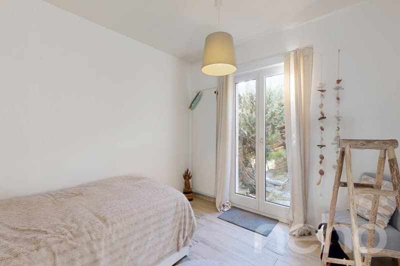 Rare sur le marché: maison individuelle avec vue lac panoramique (5)