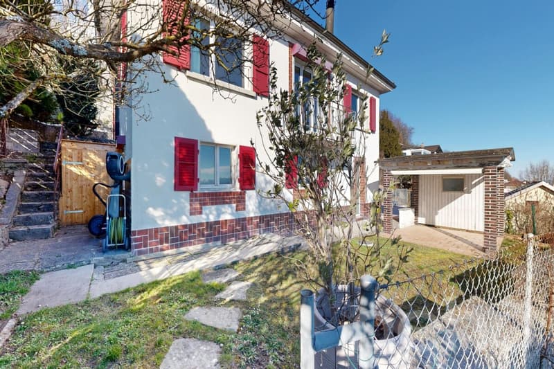 Rare sur le marché: maison individuelle avec vue lac panoramique (10)