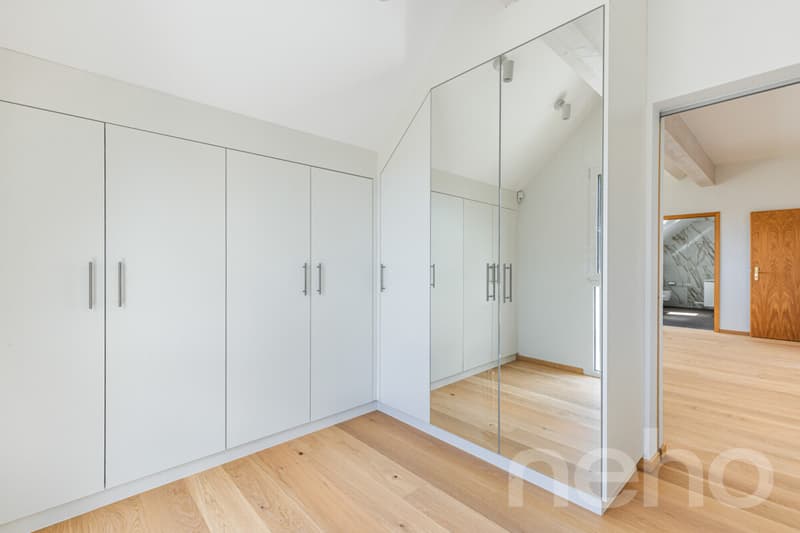 Maison jumelée neuve avec jardin, beaux volumes et finitions soignées (12)