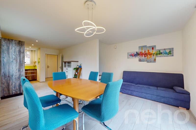 Modernes Einfamilienhaus mit Weitblick und Top-Lage in Laupersdorf (2)