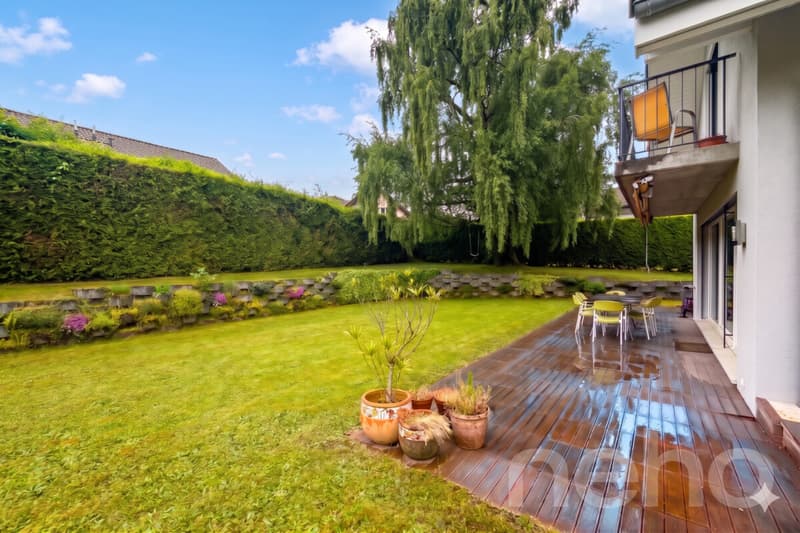Elegant semi-detached house with large garden in Chigny (7)