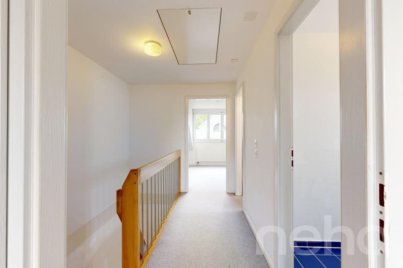 Well-maintained 5-room semi-detached house in a family-friendly location surrounded by greenery (12)