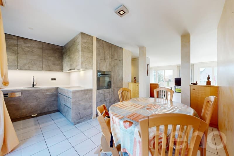 Großes helles Apartment, absolute Ruhe, zwischen See und Autobahn (7)