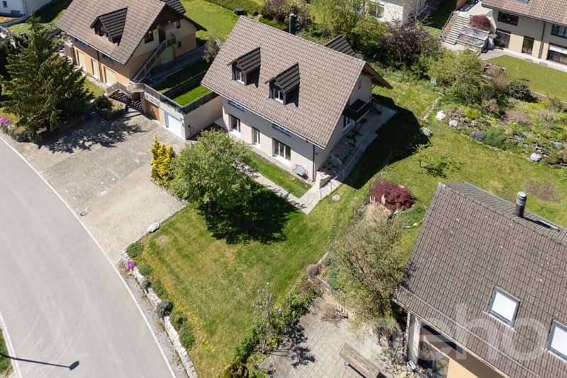 Schönes 9-Zimmer-EFH mit Einliegerwohnung in Madetswil (ZH) (1)