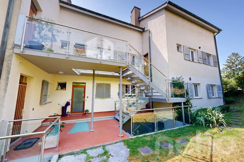 Dachgeschoss von 4,5 Zimmern mit 123m² und Terrasse von 37m² mit Panoramablick (11)