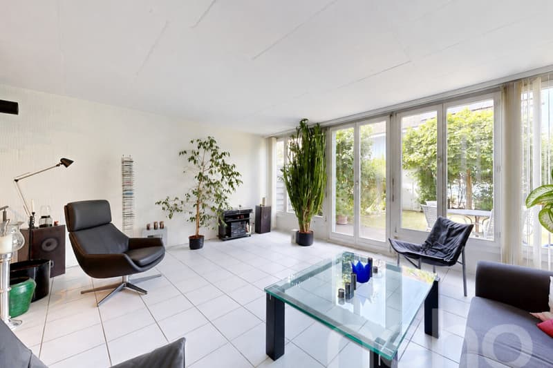 Familienfreundliches Reiheneckhaus mit Garten und Potenzial (2)