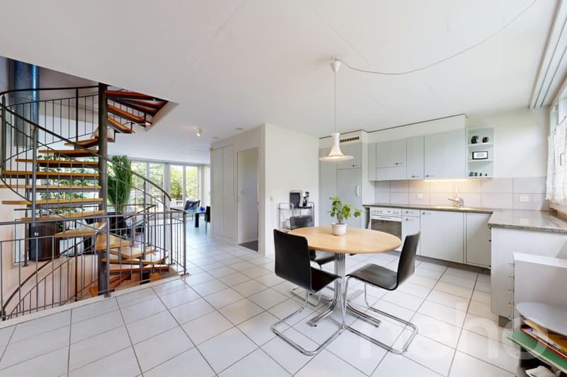 Familienfreundliches Reiheneckhaus mit Garten und Potenzial (4)