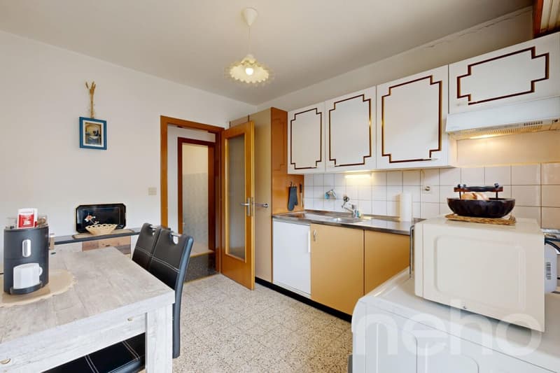 Wohnung 3.5 Zimmer mit Garage ? Investitionsmöglichkeit (9)