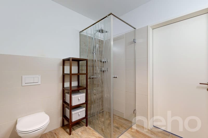 Spacious living with high quality of life (9)