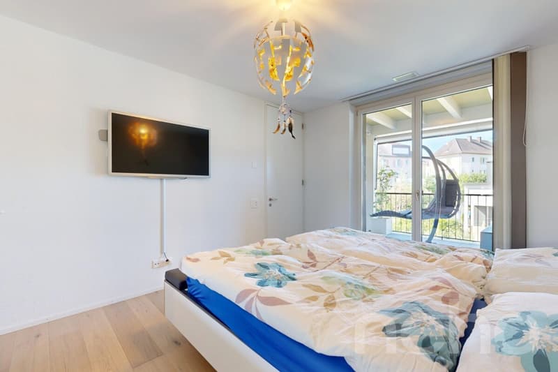 Spacious living with high quality of life (11)