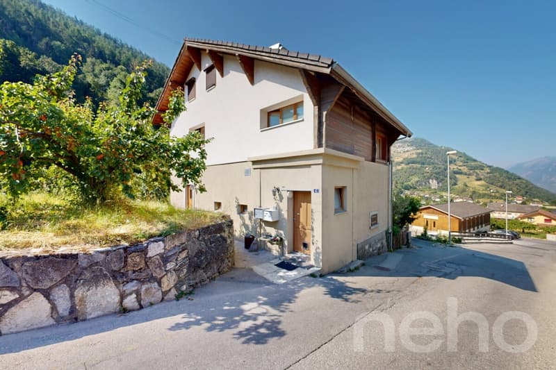 Charming 4-room duplex renovated in the heart of Baar (Nendaz) (1)