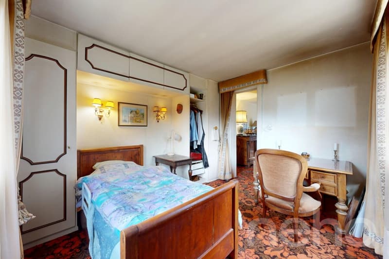 Exklusiv: Kleines 3-Zimmer-Villen mit Renovierungsbedarf (5)