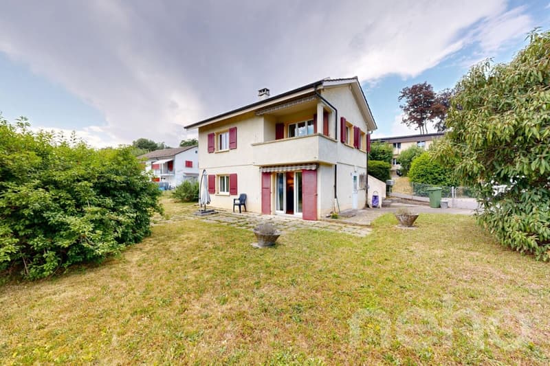 Exklusiv: Kleines 3-Zimmer-Villen mit Renovierungsbedarf (1)